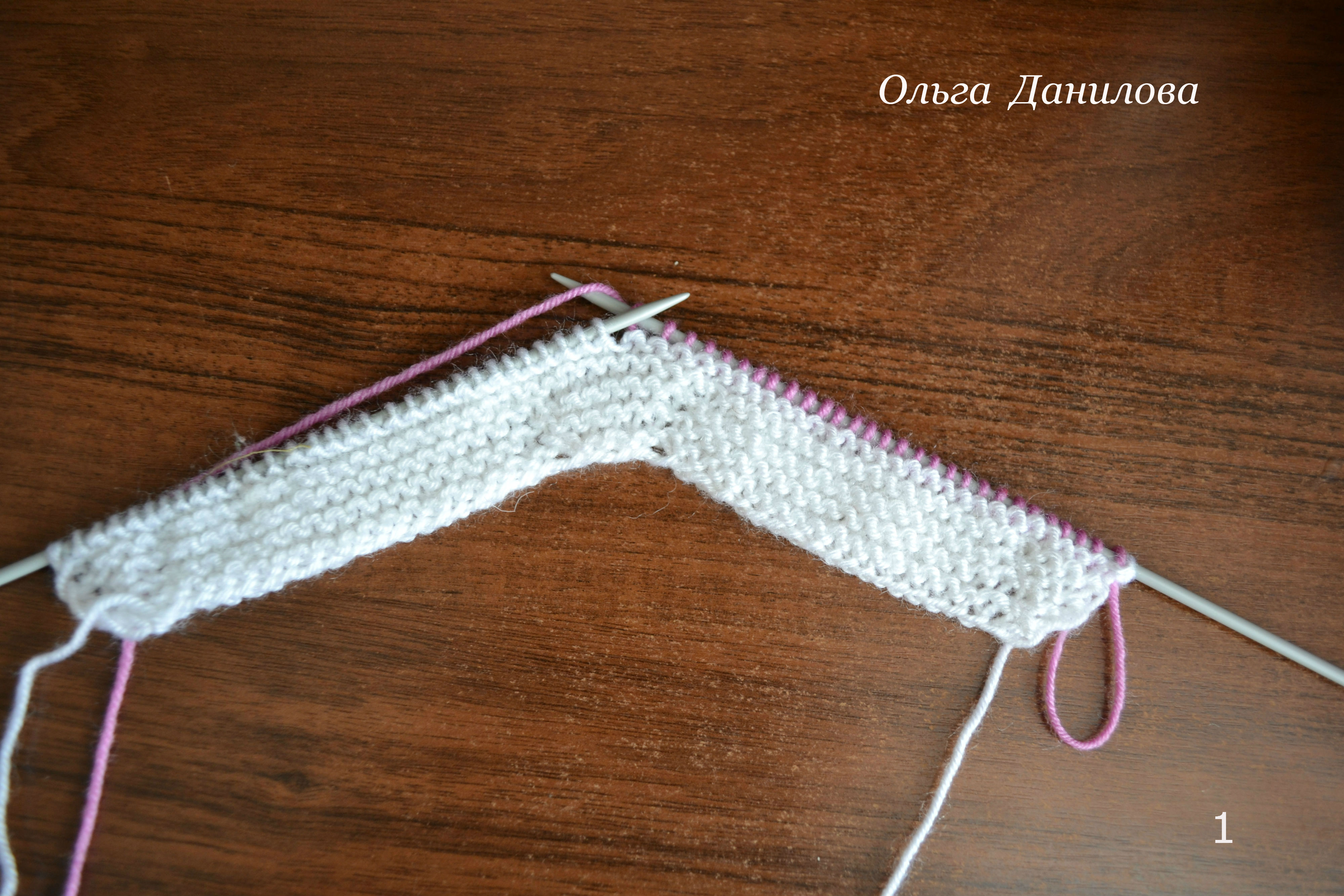 How-to-Make-Pretty-Knitted-Baby-Booties-1.jpg