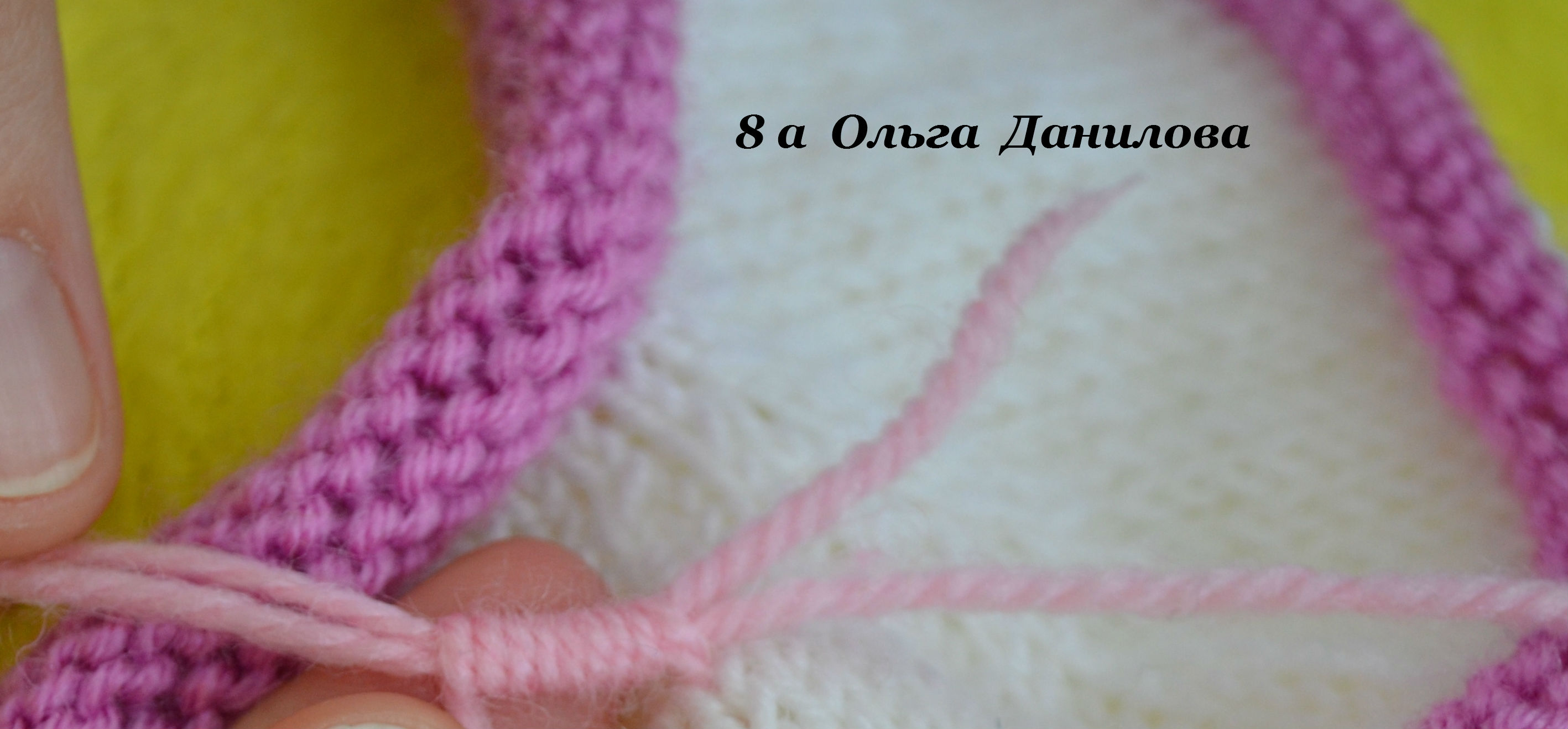 How-to-Make-Pretty-Knitted-Baby-Booties-10.jpg