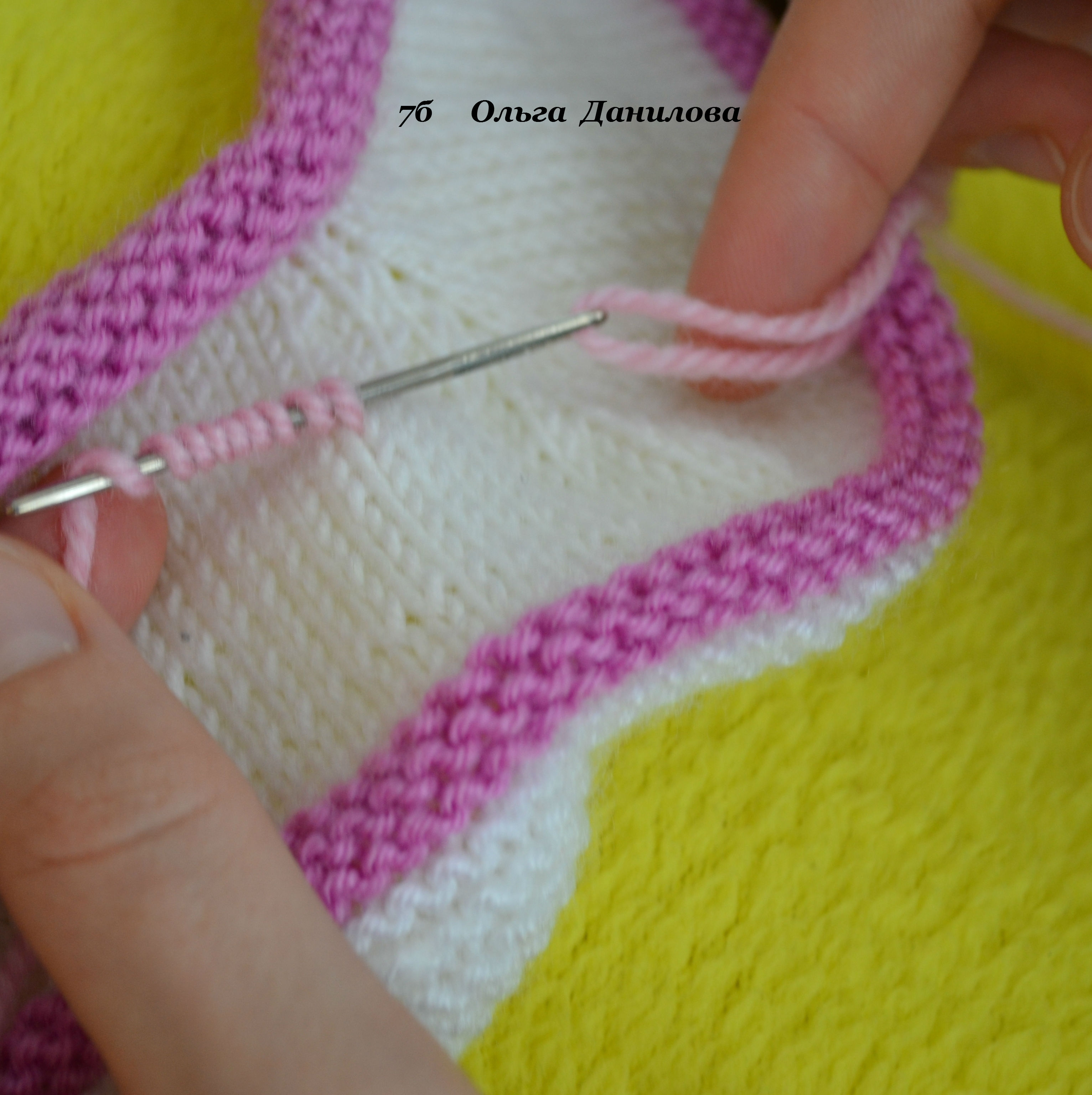 How-to-Make-Pretty-Knitted-Baby-Booties-8.jpg