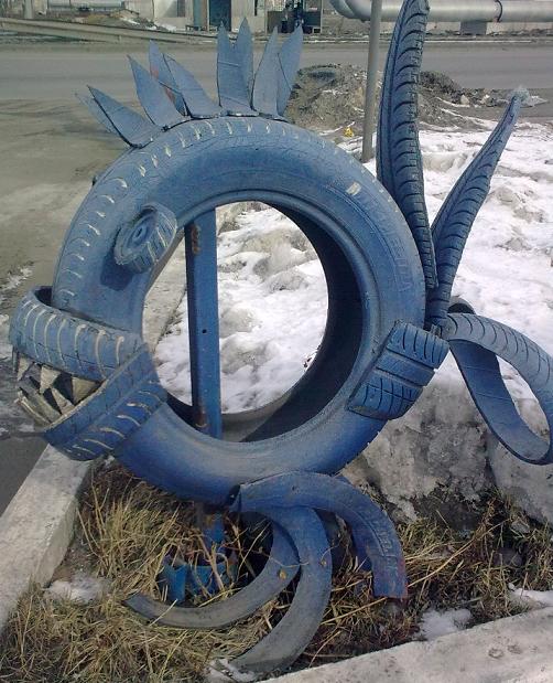 Repurpose-Old-Tire-into-Animal-Themed-Garden-Decor-16.jpg