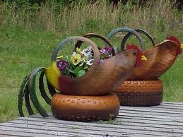 Repurpose-Old-Tire-into-Animal-Themed-Garden-Decor-21.jpg