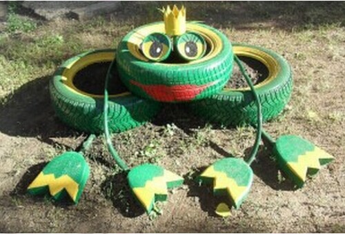 Repurpose-Old-Tire-into-Animal-Themed-Garden-Decor-30.jpg