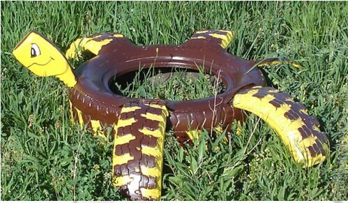 Repurpose-Old-Tire-into-Animal-Themed-Garden-Decor-33.jpg