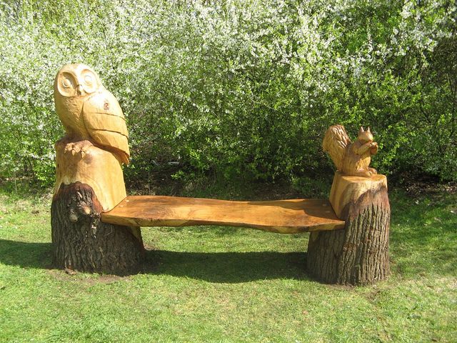 Creative Ideas - Stunning Tree Trunk Garden Furniture