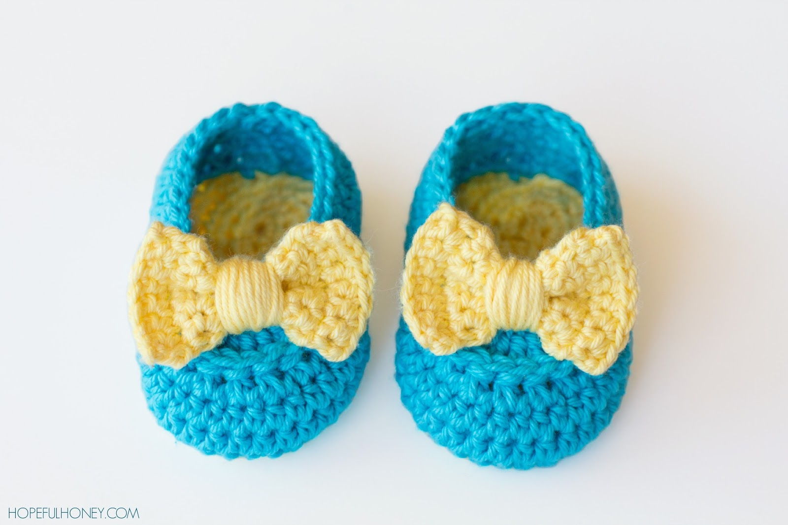 40+ Adorable and FREE Crochet Baby Booties Patterns