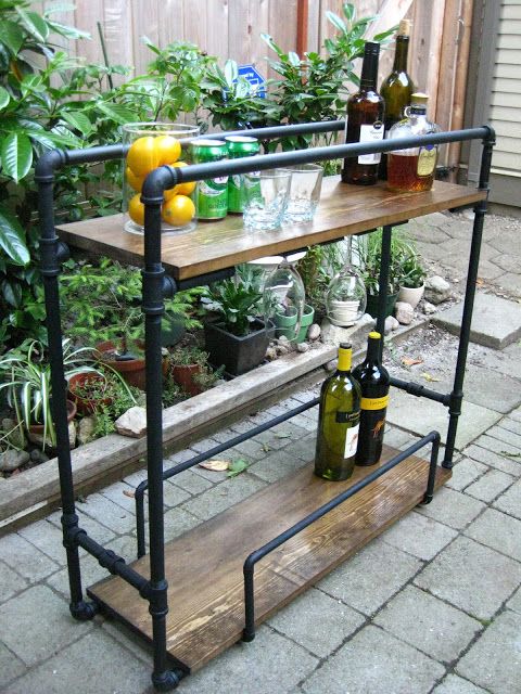 16 Great DIY Ideas for Indoor and Outdoor Wine Bars