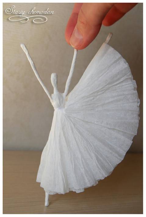 DIY Napkin Paper Ballerina