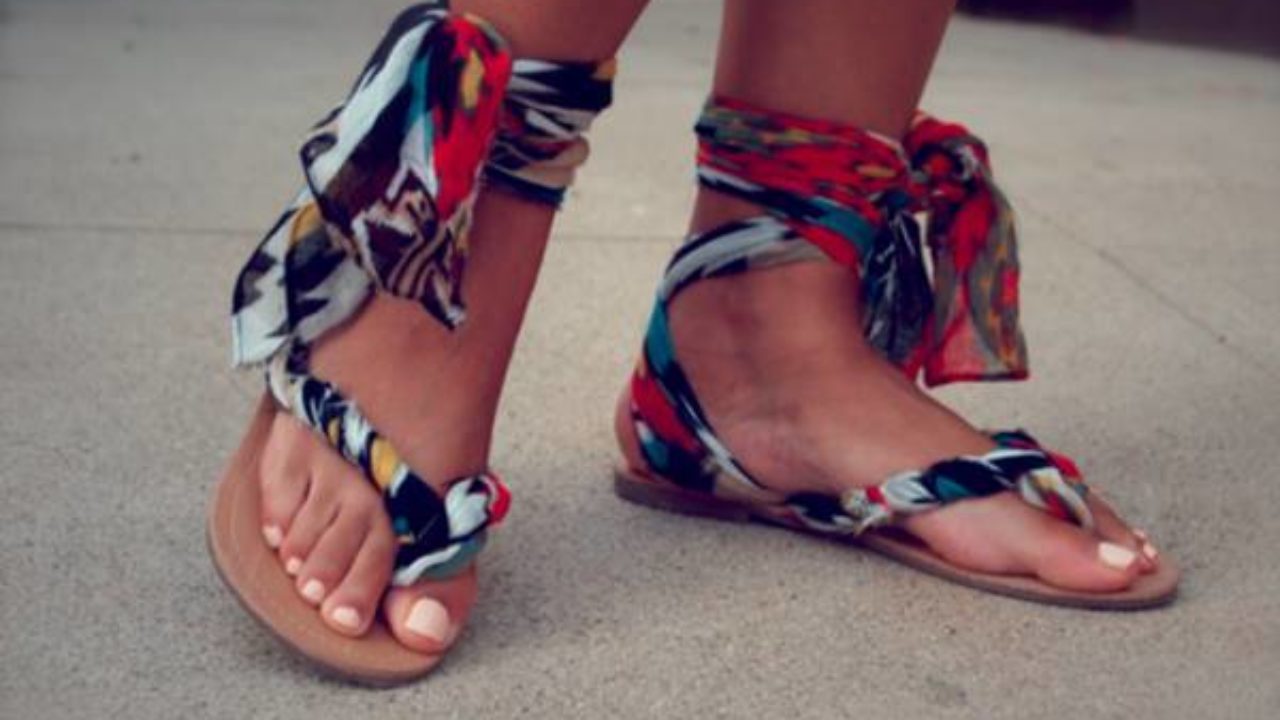 stylish flip flops