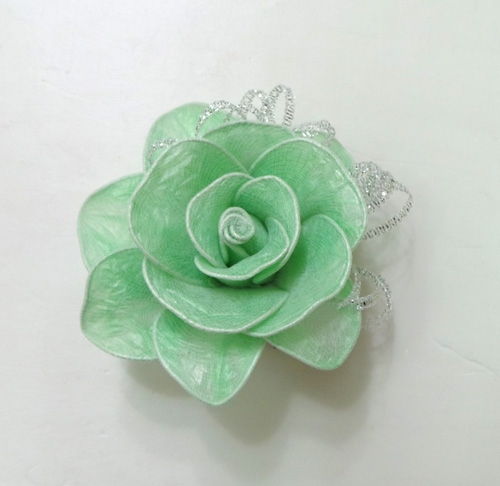 DIY-Roses-from-Plastic-Garbage-Bag-7.jpg