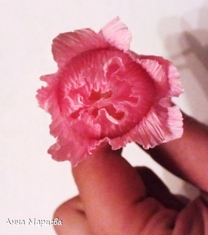 How to Make Easy Crepe Paper Chocolate Flower