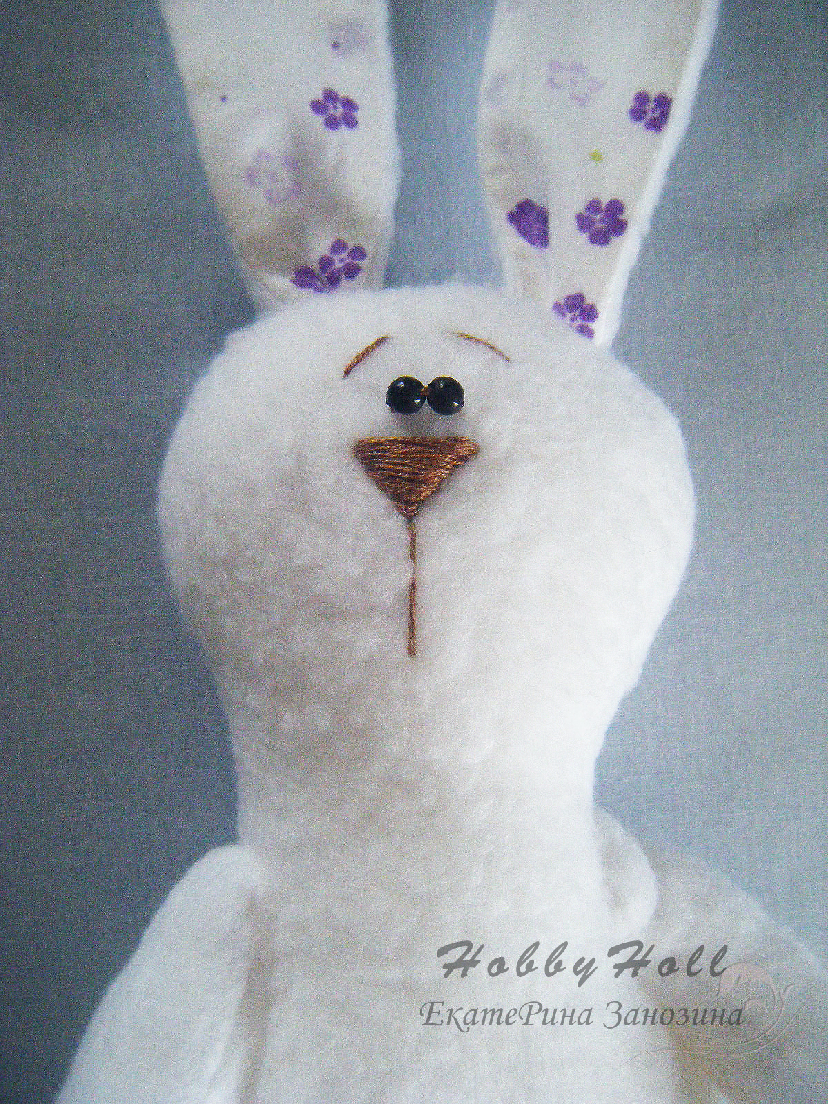 How to Make an Adorable Felted Bunny