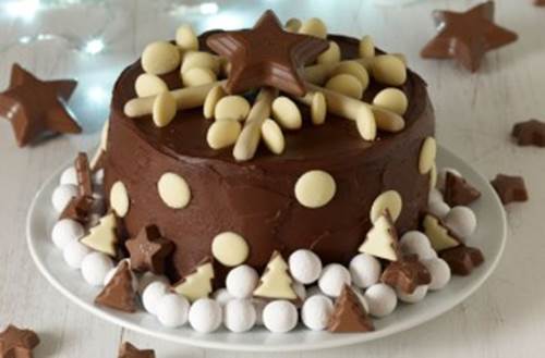 Creative Chocolate Button Cakes Diy Ideas