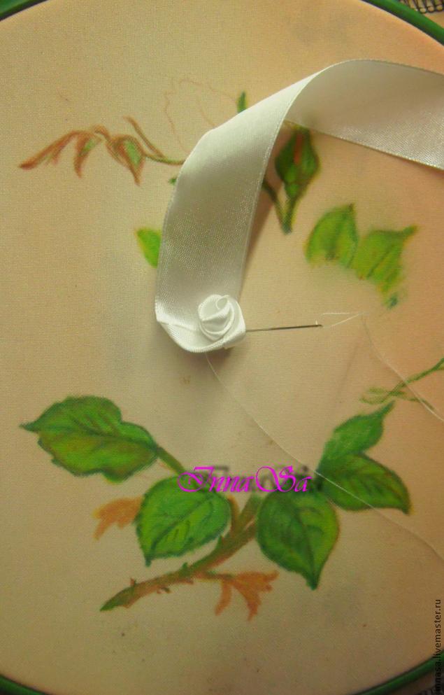 DIY Beautiful Embroidery Satin Ribbon Roses DIY Beautiful Embroidery Satin Ribbon Roses