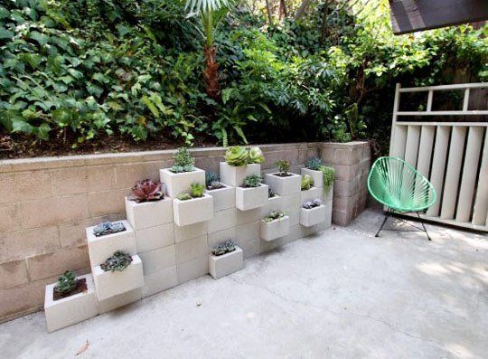 20 Creative Uses Of Concrete Blocks In Your Home And Garden