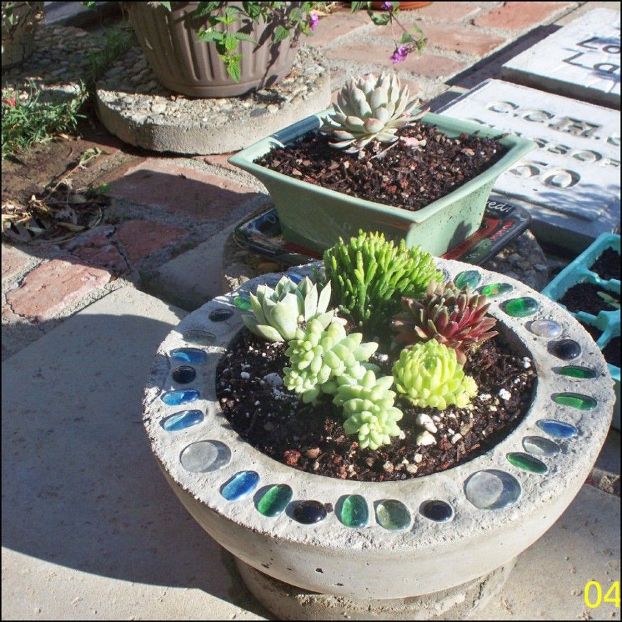 40+ Creative DIY Garden Containers and Planters from 