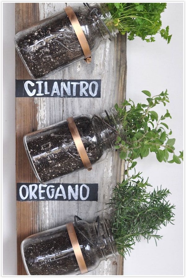 35+ Creative DIY Herb Garden Ideas --> DIY Mason Jar Herb Garden