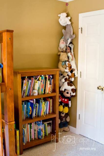 20 Creative DIY Ways to Organize and Store Stuffed Animal 